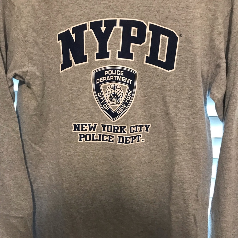 Long sleeve t shirt